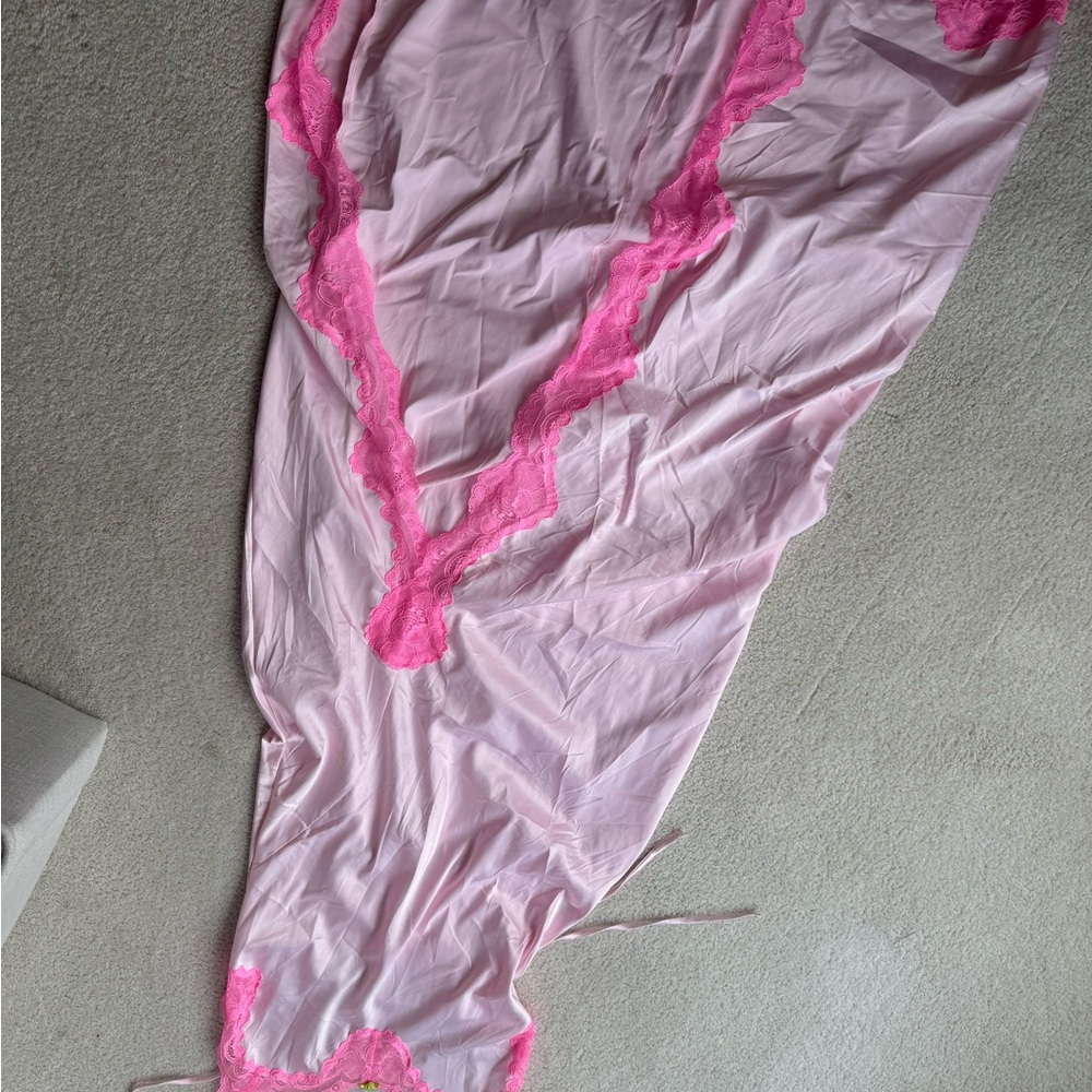 SKIMS Pink Lace-Trim Slip Dress - Picture 7 of 7